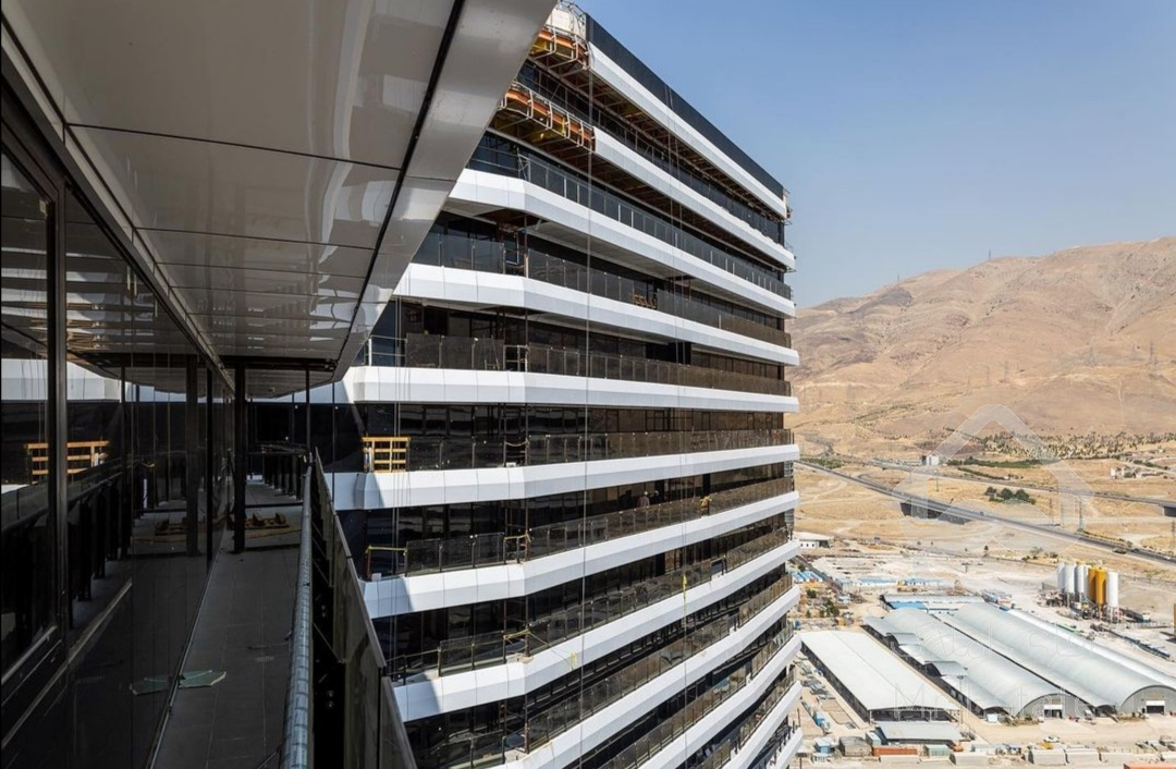 فروش آپارتمان ١٢٥ متري طبقه آخر برج N5 شهرك چيتگر