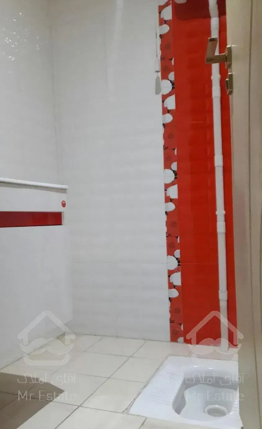 آپارتمان ۹۸ متری ۲ خوابه (حصاری)