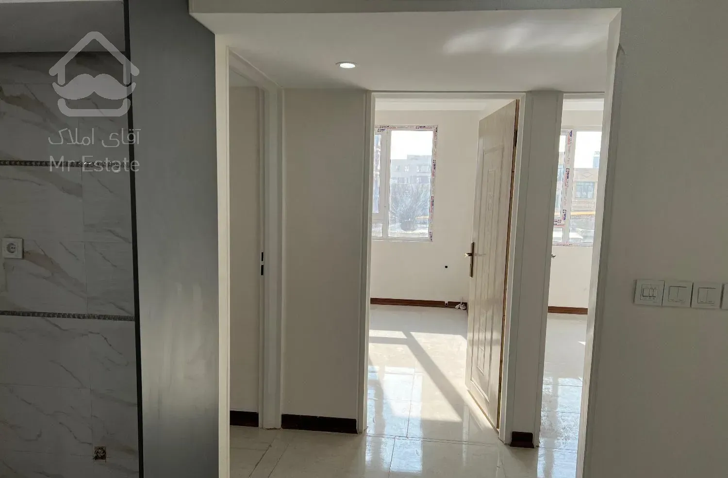 آپارتمان ۱۴۳ متری ۳ خواب نوساز