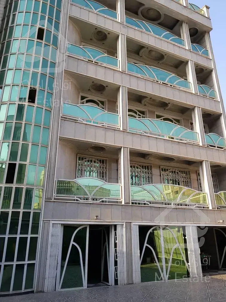 رهن و اجاره واحد ۲۵۰ متری ۴ خواب در آیت الله کاشانی