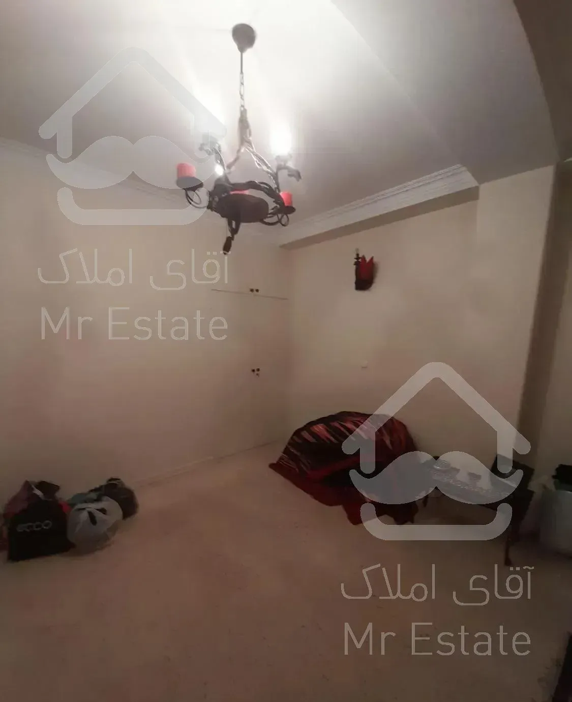 آپارتمان ۱۰۷ متری ۲ خوابه هروی خیابان افتخاریان