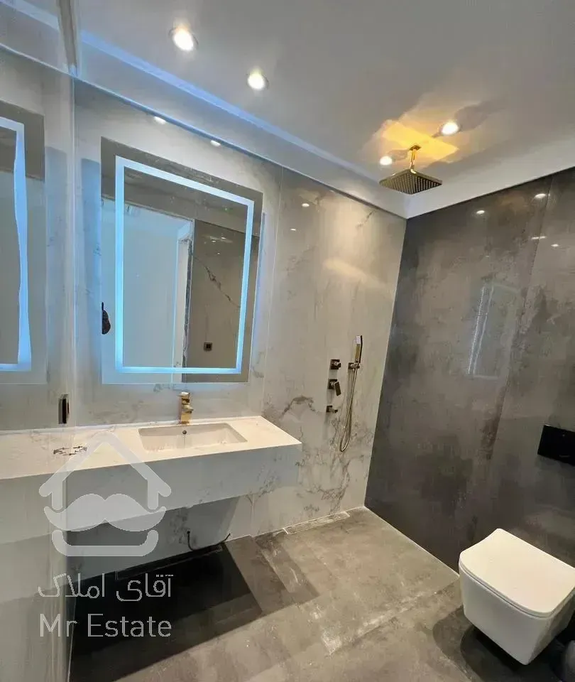 ۲۷۰ متر با ویوی ۳۶۰درجه در قلب زعفرانیه