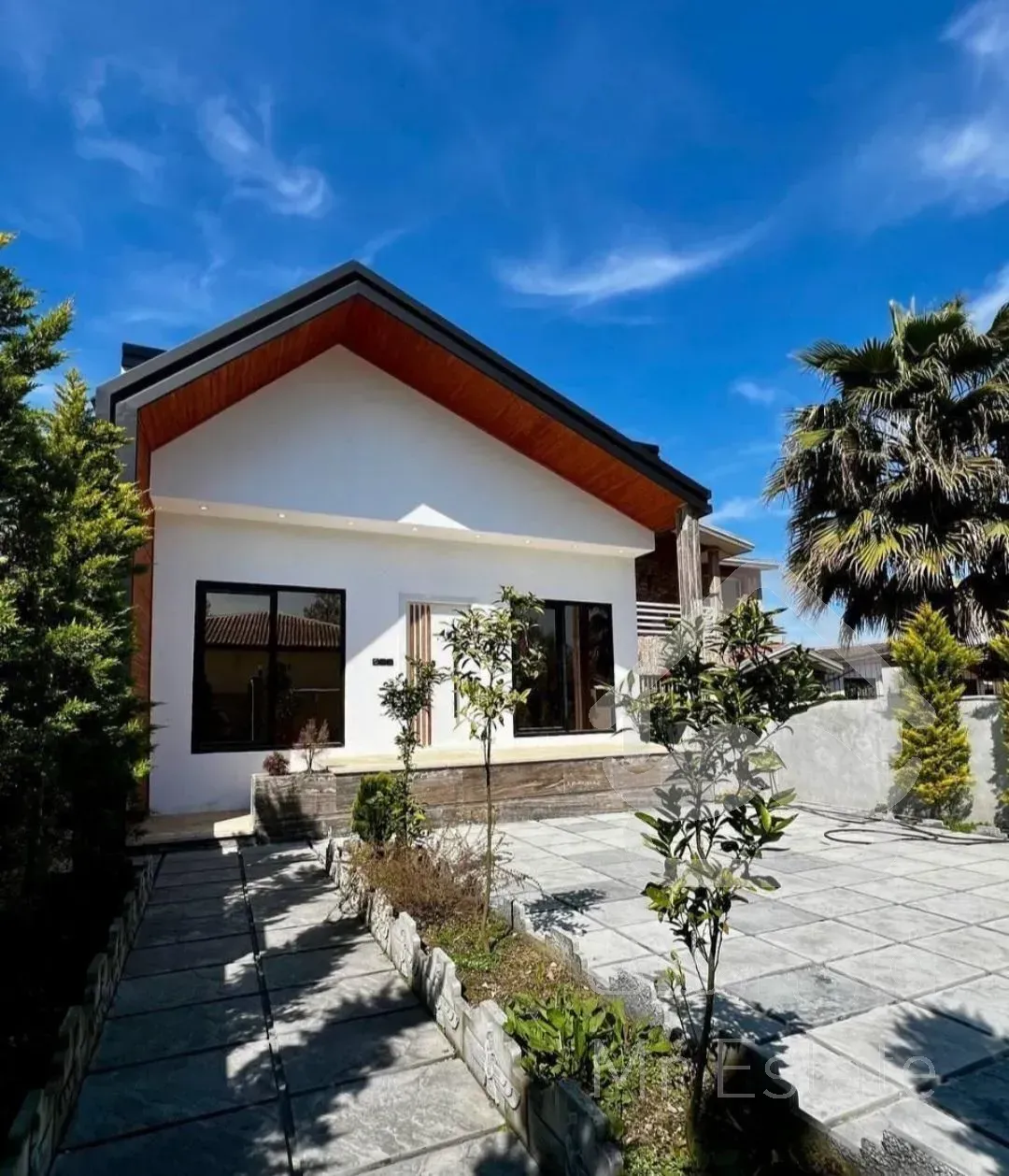 ویلا فلت۲۱۵رمین/۱۰۰بنا/دوخوابه/سنددار/شهرک یاشار