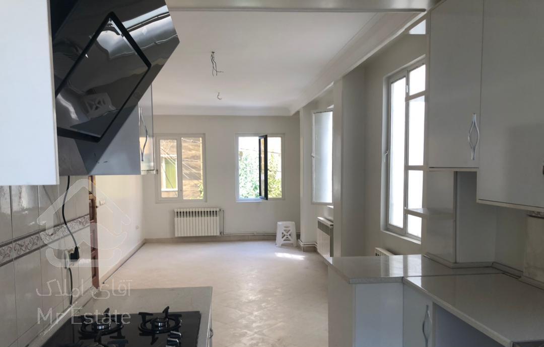 *۶۴ متر طبقه دوم (صادقیه / سند تکبرگ شخصی)