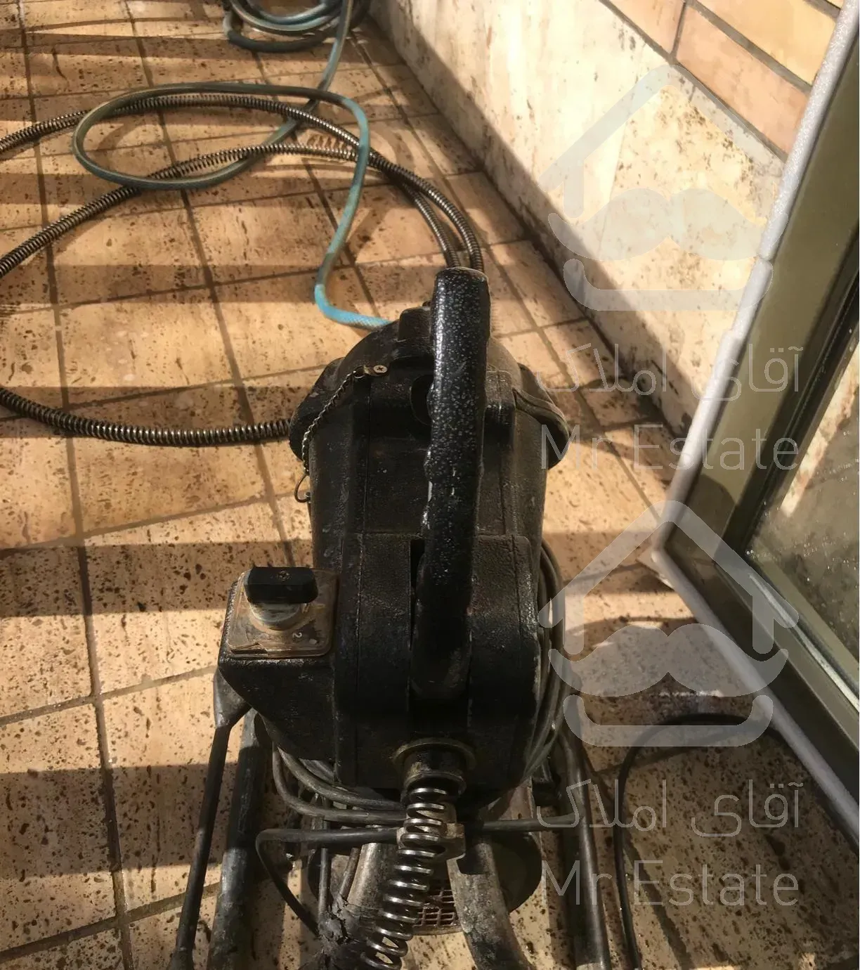 لوله بازکنی با فنر برقی و نصب شیرآلات  و سرویس