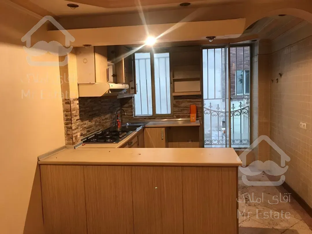 67متر دو خواب پونک زیر قیمت