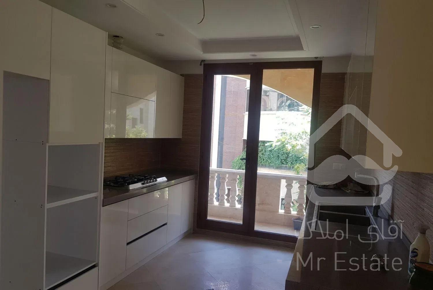 ۱۵۰متر نیاوران/لوکیشن