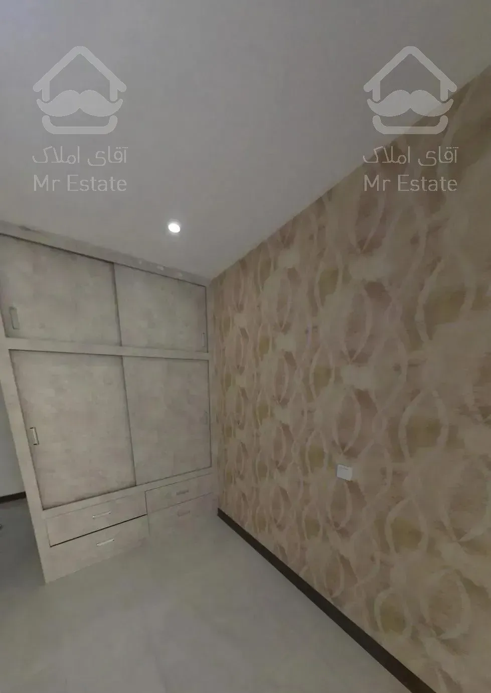 آپارتمان ۱۱۰ متری فروشی فول امکانات