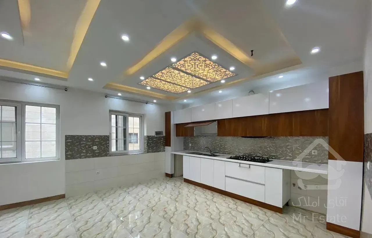 آپارتمان ۹۰ متری خوش نقشه در خرمشهر / فوری