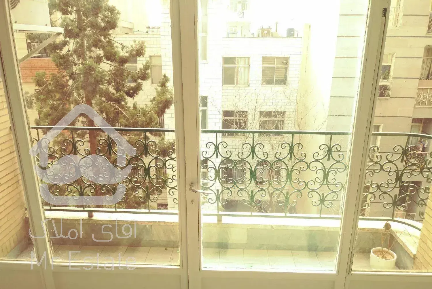 آپارتمان 117 متری دو خوابه در ایرانشهر