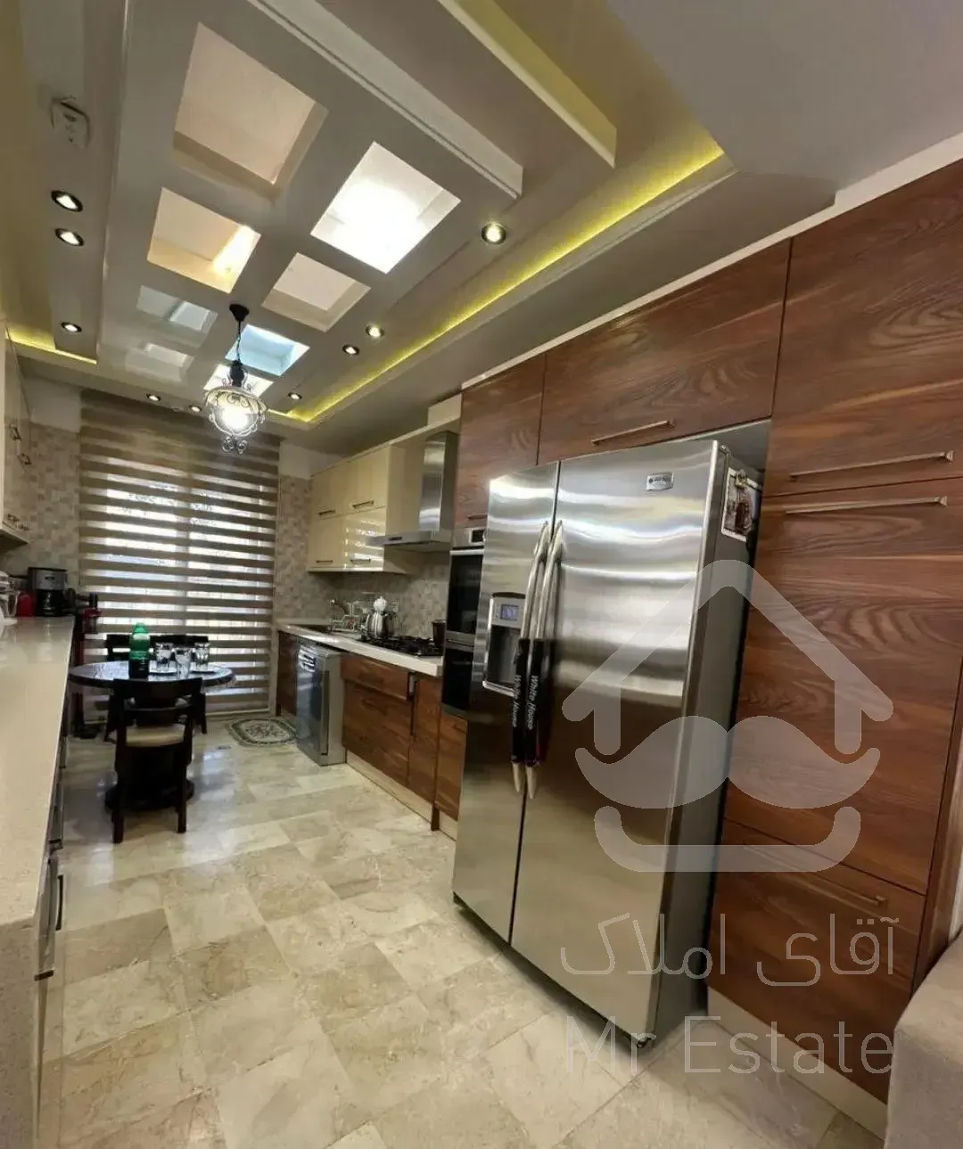 ۱۲۶ متر تک‌واحدی لوکس / غرق‌نور با ۲ پارکینگ