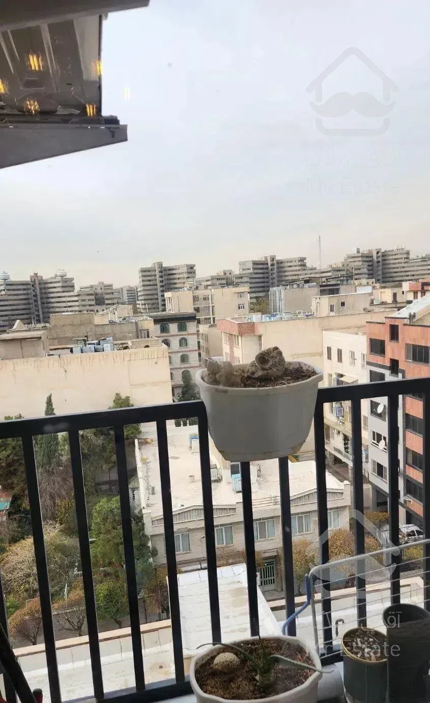 65متر نوساز در برجی مجلل در غرب تهران