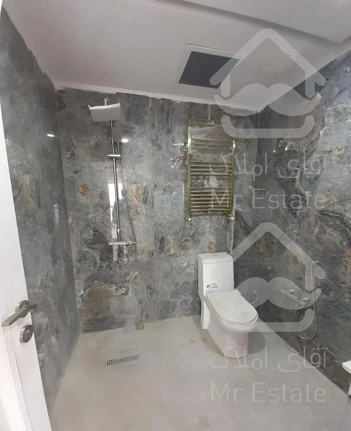 ۱۲۷متر۲ خواب در آپارتمان شیک و دنج