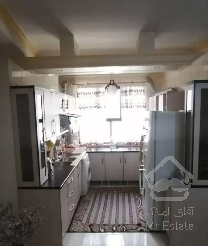 ۶۱متر / خوش نقشه/فول امکانات