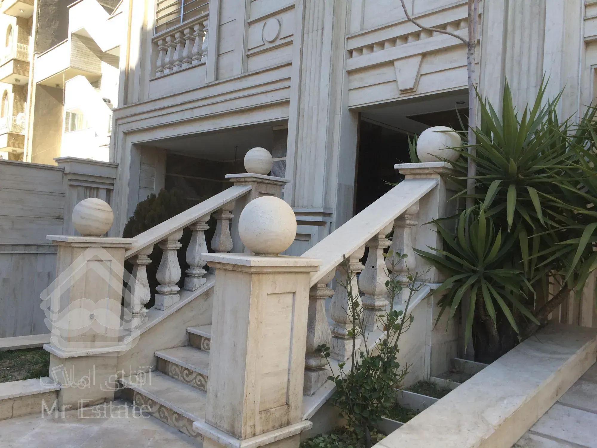 ۱۲۰متر صادقیه زیر قیمت