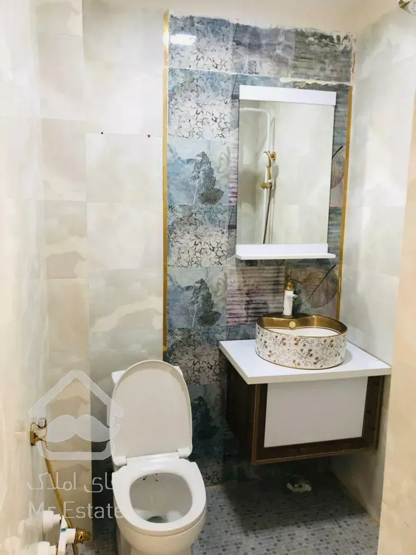 آپارتمان ۱۱۹ متری چیتگر بسیار لوکس برج خلبانان شکاری نورگیری عالی