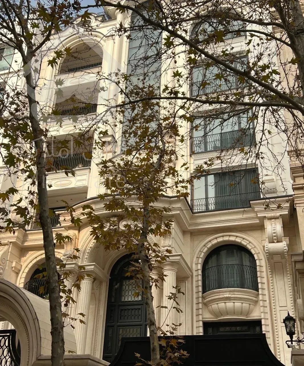 نیاوران جماران ۱۵۰ متر ۳ خواب متریال برند