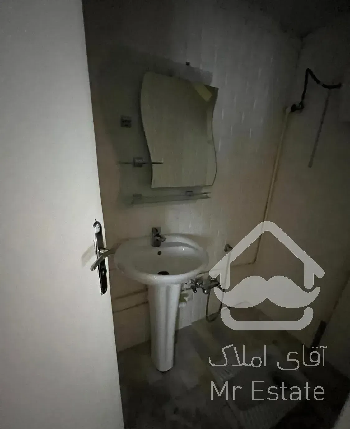 آپارتمان ۹۵ متر ونک شیراز