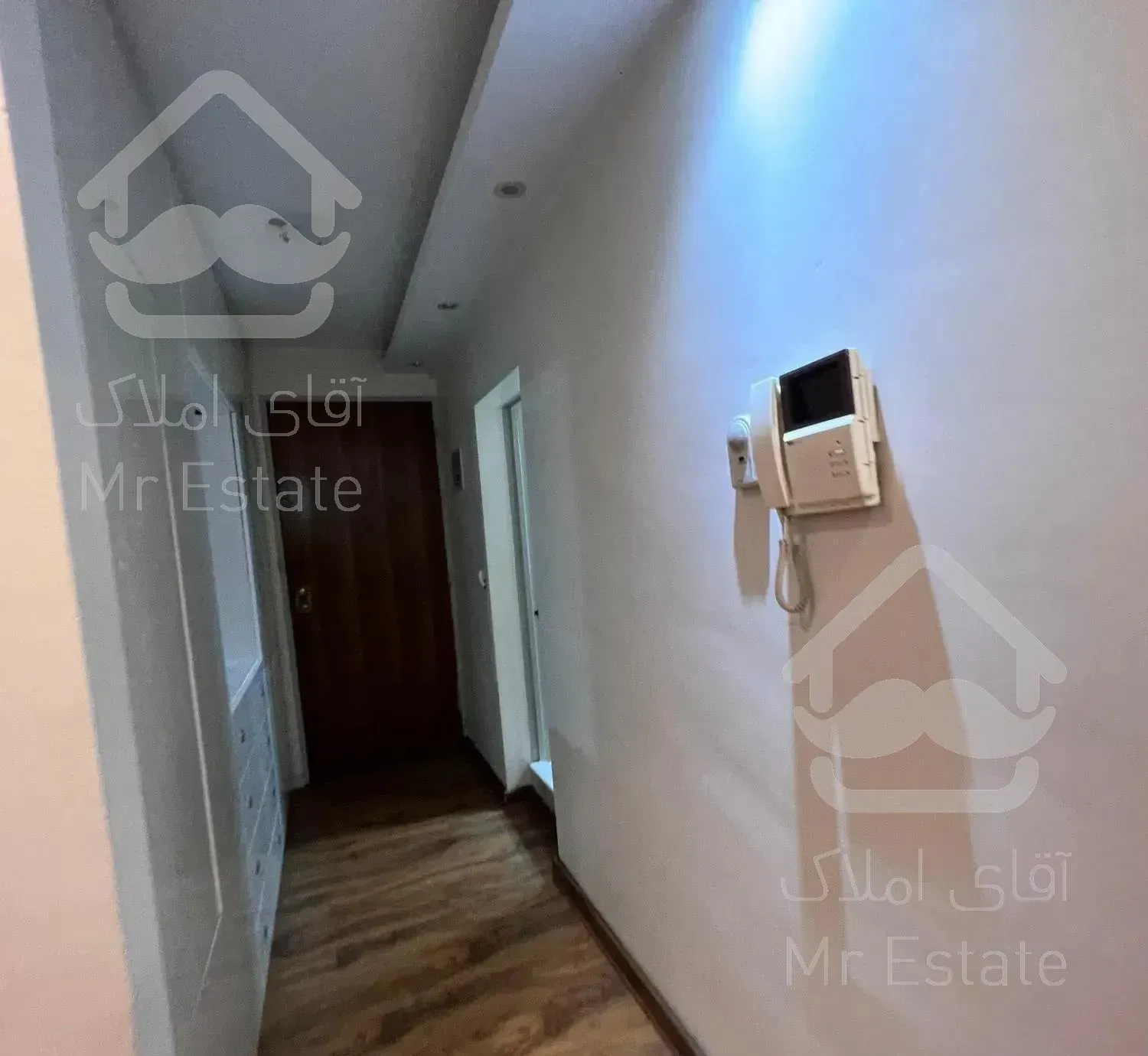 ۳خوابه ۱۴۱متری بالای ورزشگاه