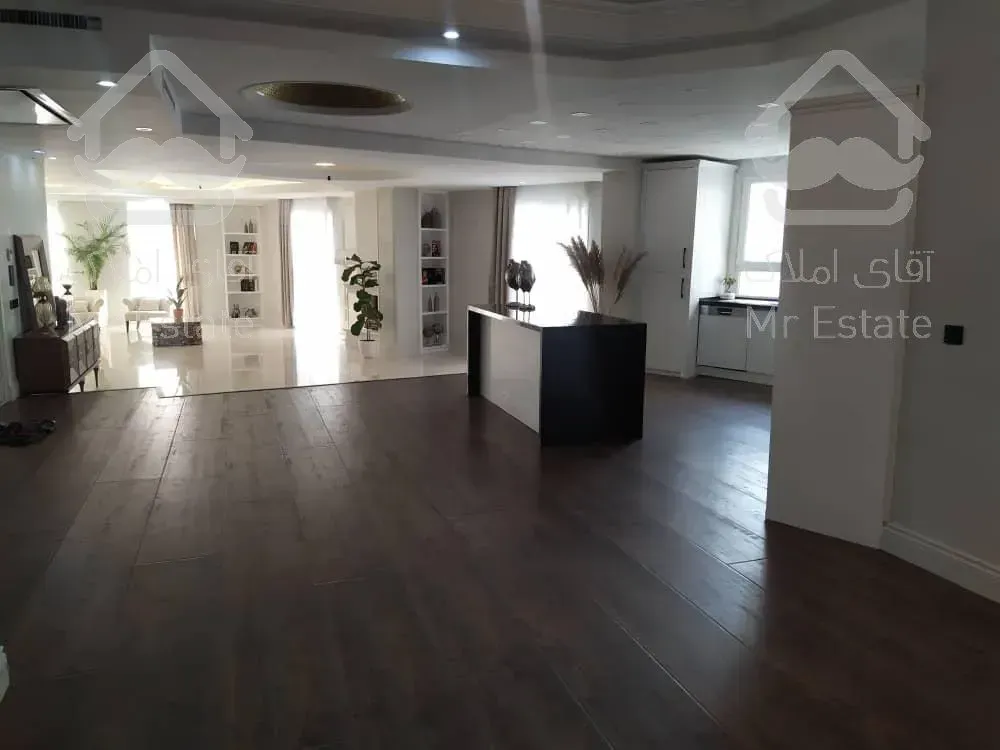 فروش آپارتمان الهیه 300  متر اکازيون