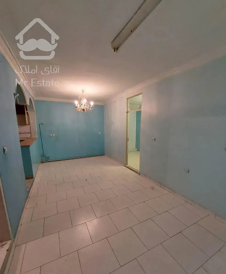 دو عدد آپارتمان ۶۵ و ۸۵ متری با موقعیت تجاری