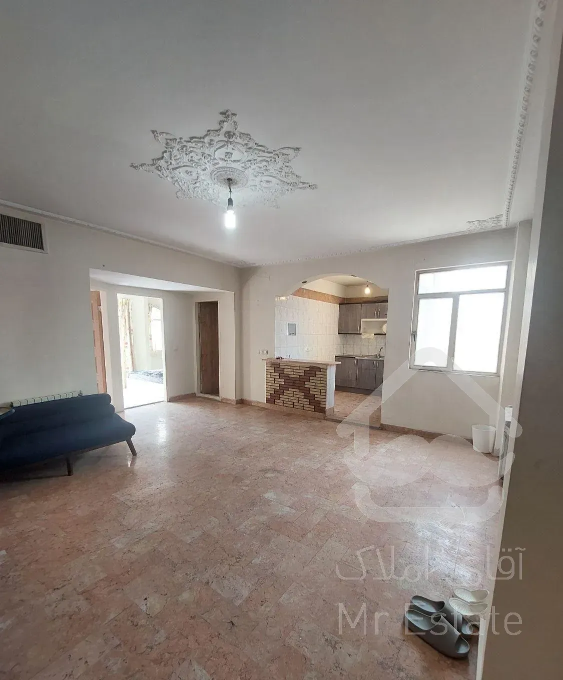 آپارتمان ۶۹ متری ۲ خوابه در میدان ولیعصر