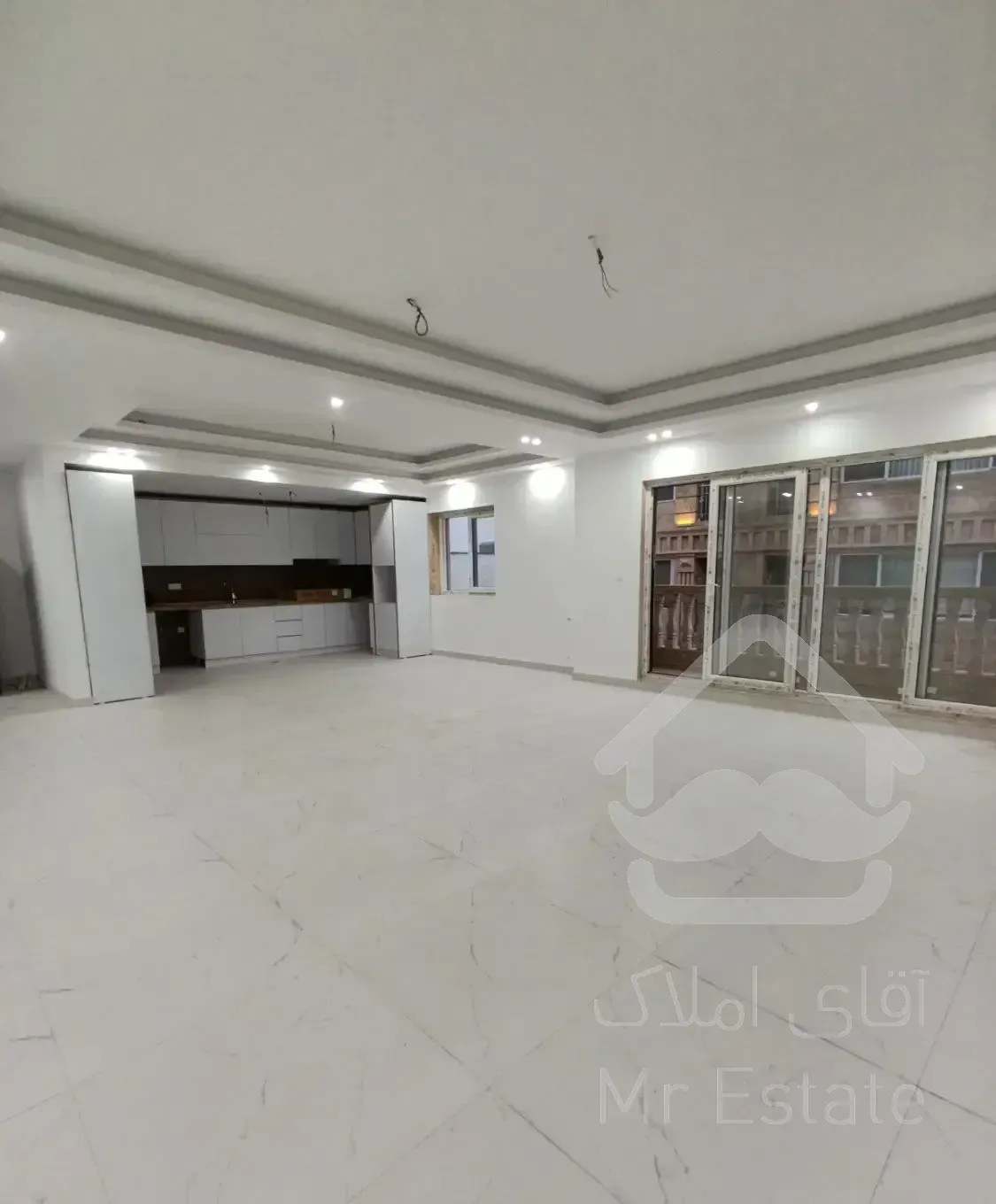 200متر،3خواب/طبقه 3/فول تک واحدی*امام رضا