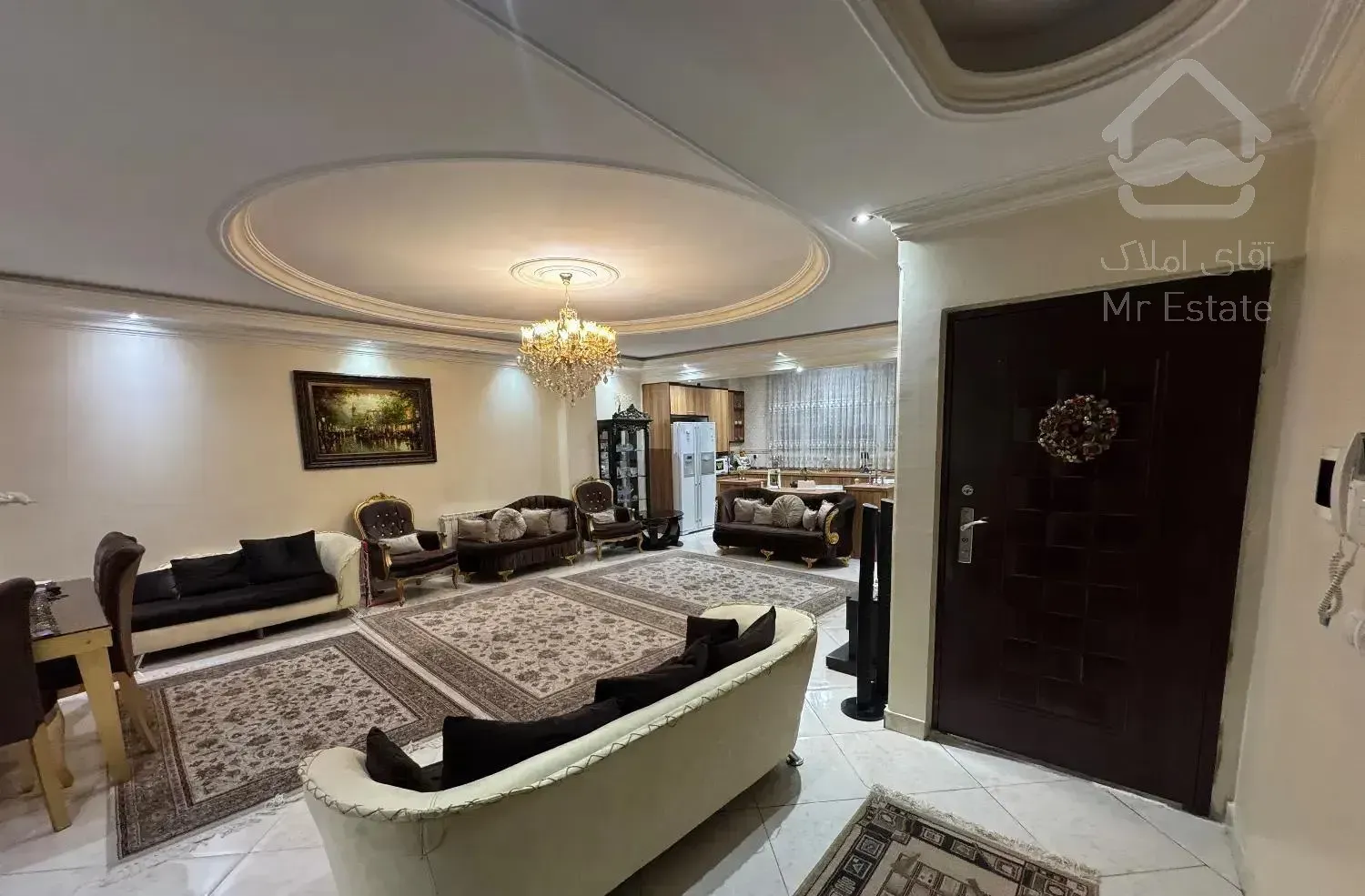 آپارتمان ۱۰۵ متری با دو پارکینگ سندی باکس