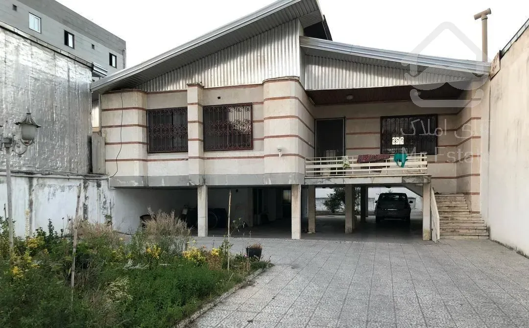 اجاره خانه ویلایی ۲۰۰ متری ۵ خوابه در میدان بزاز