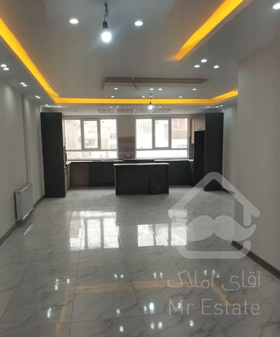 ۱۱۱متر۲خ کلیدنخورده فول فقط ۵/۷۰۰زیرقیمت فوری