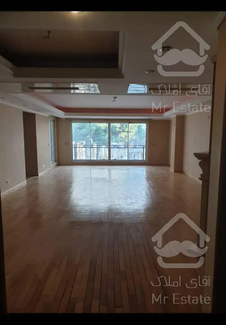 رهن کامل اپارتمان ۳۰۰متری در فرمانیه