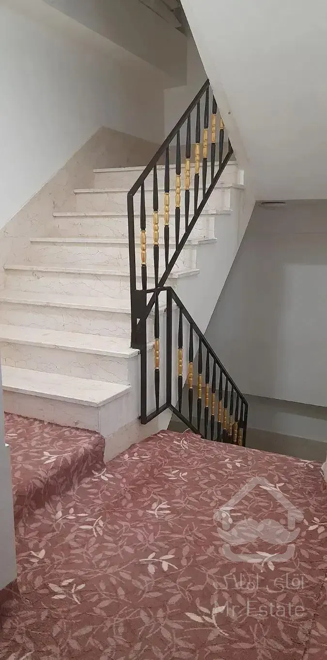 واحد فروش طبقه اول از تنها ۳ طبقه بلوار سیدالشهدا