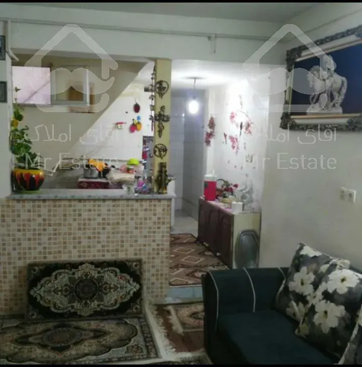 یک خانه2طبقه مجزا با سرویس جداگانه وسندتک برگ