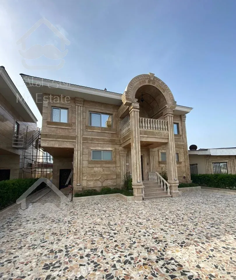 ویلا استخر دار لوکس برای هماهنگی تماس بگیرید