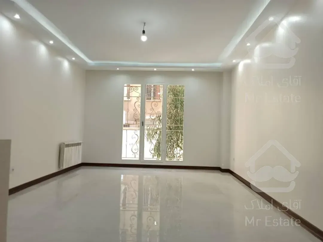 واحد ۸۳ متری . دو خواب . فول امکانات