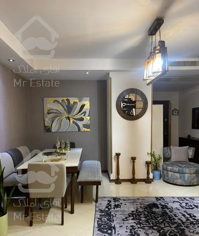 طبقه آخر برج ۱۱۸ متر دوخوابه