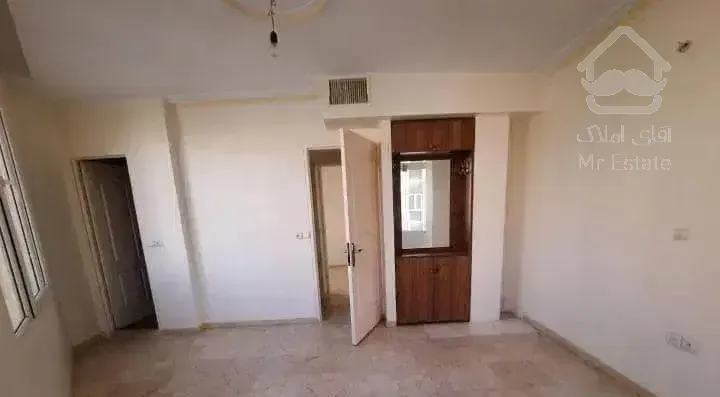 90متر ۰ پونک  ۰  اشرفی  ۰  خ نفت