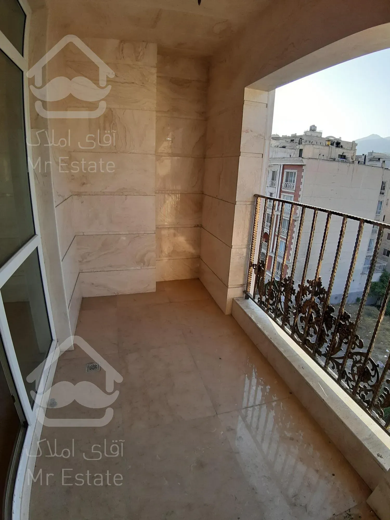 آپارتمان۲۳۰متر قیطریه نوساز ۳خواب تراس فرنیش ویو