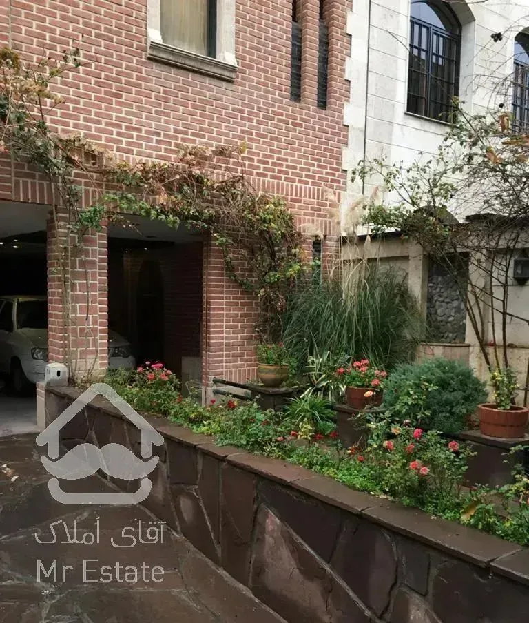 ۱۰۰ متر تکواحدی