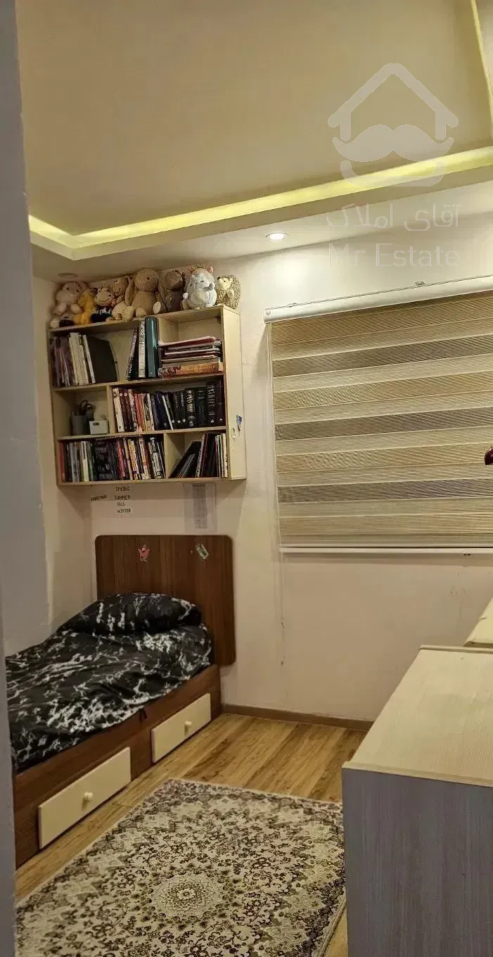 آپارتمان طبقه اول مطهری