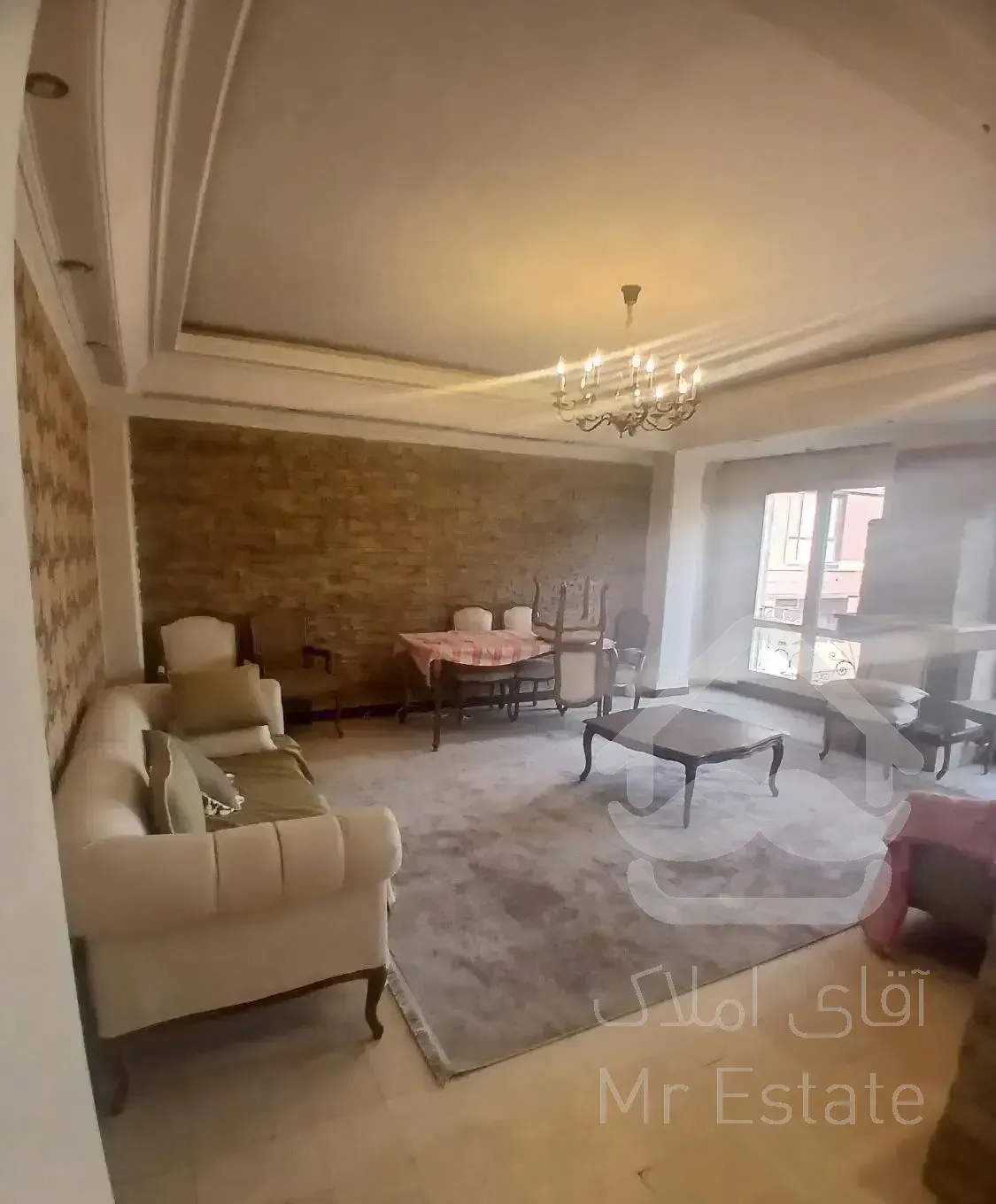 ۱۰۰متر ۲خوابه میدان اختیاریه