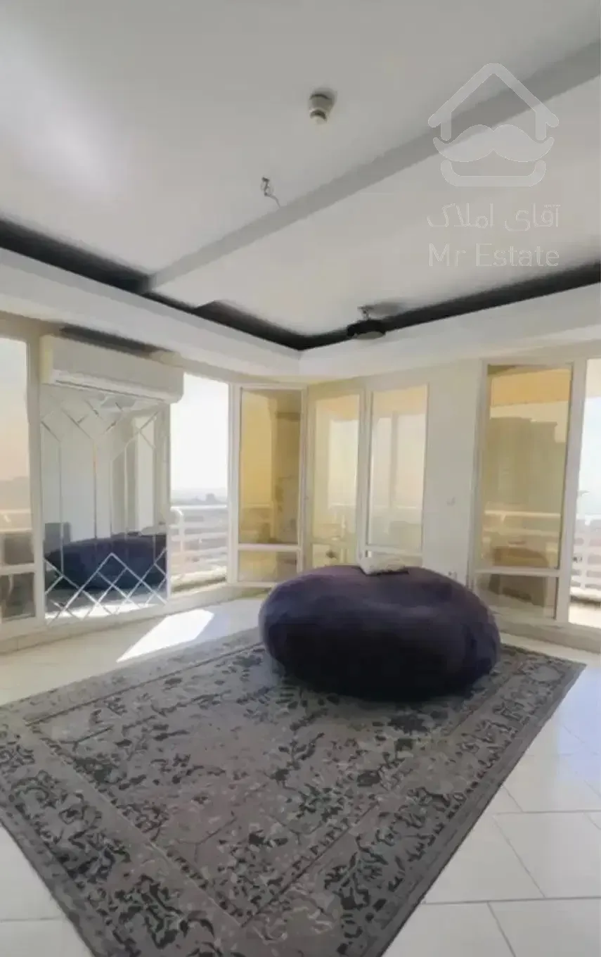 ۱۲۰متر /منطقه۲/ویو کل تهران/ بدون مشرف