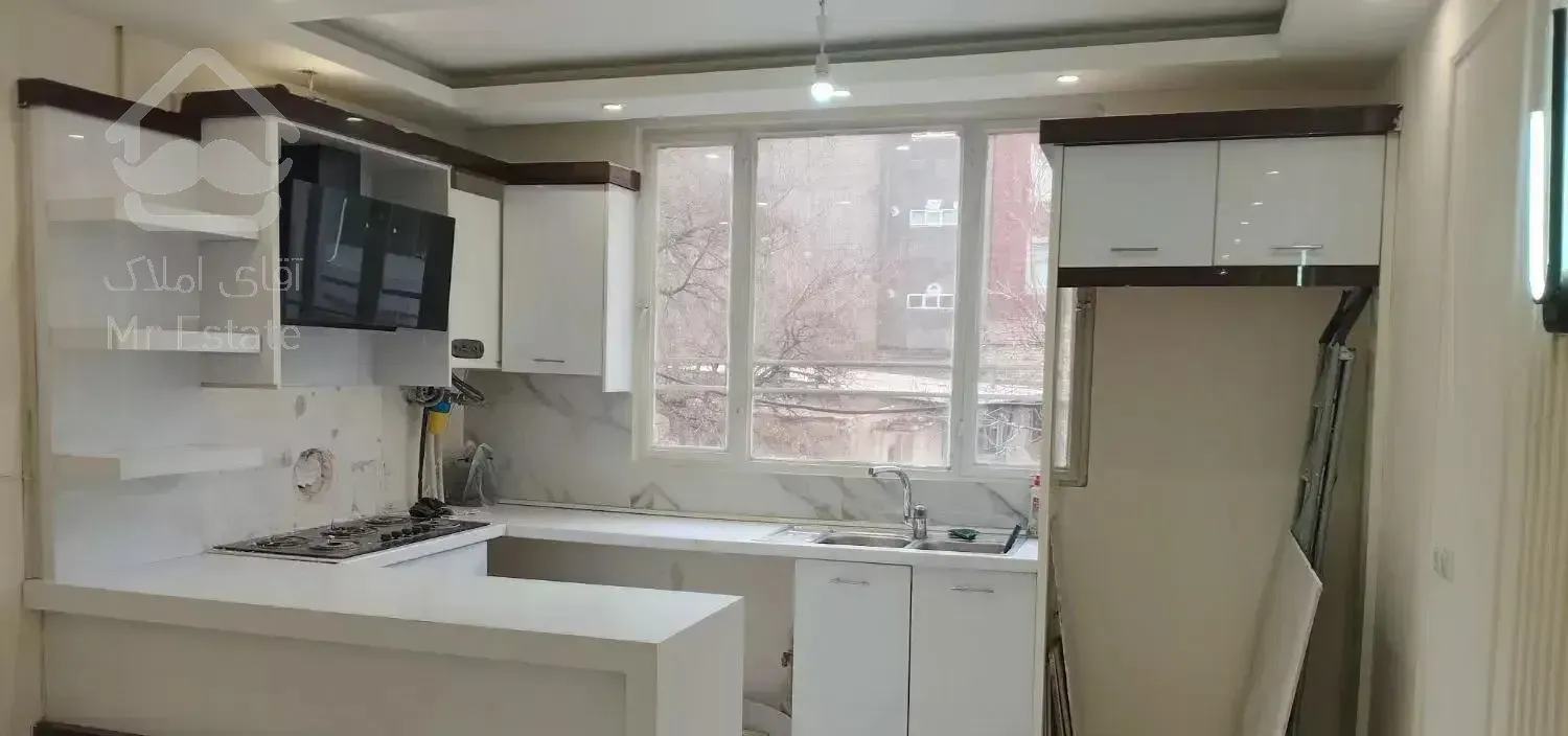 ۷۵متری ۲خواب  اوایل صیادشیرازی یک قدمی مترو