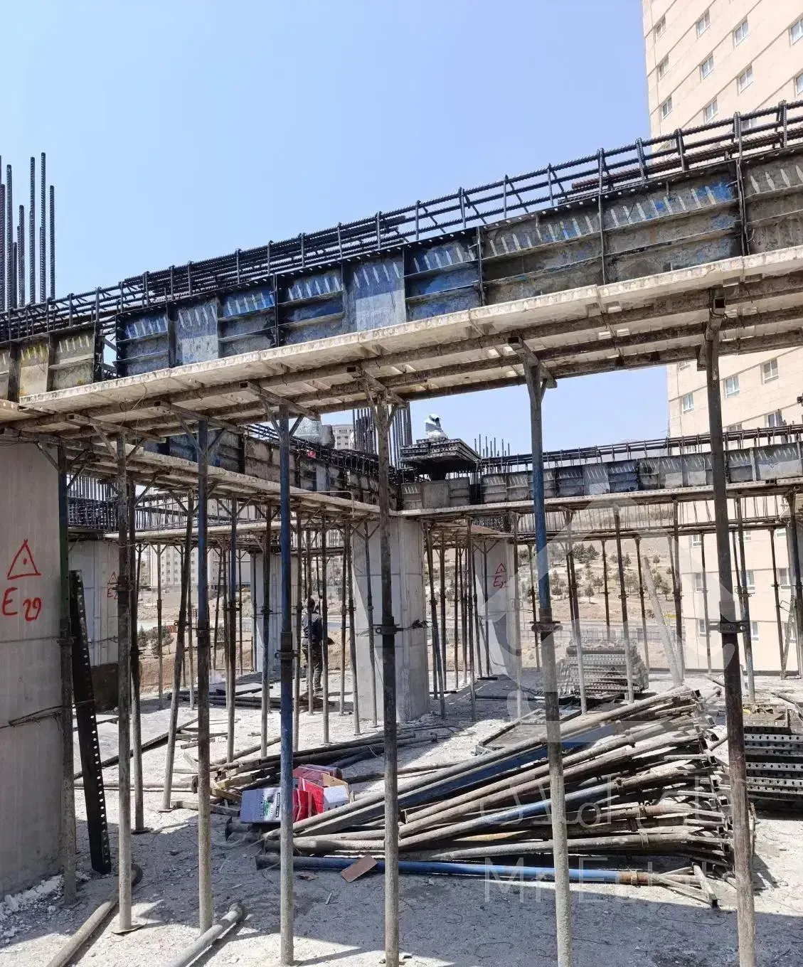 دفتر هلدینگ فرتاک تنها مرجع اصلی فروش برج فراز/افق