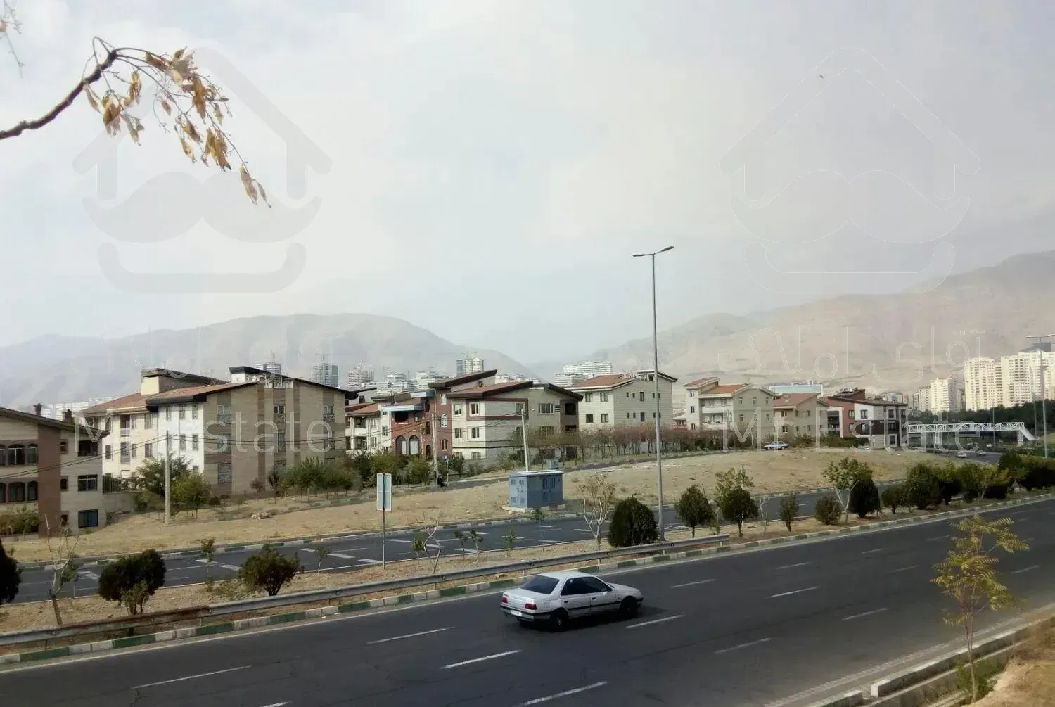 285متر 2 طبقه، شهرک ویلایی آزادشهر