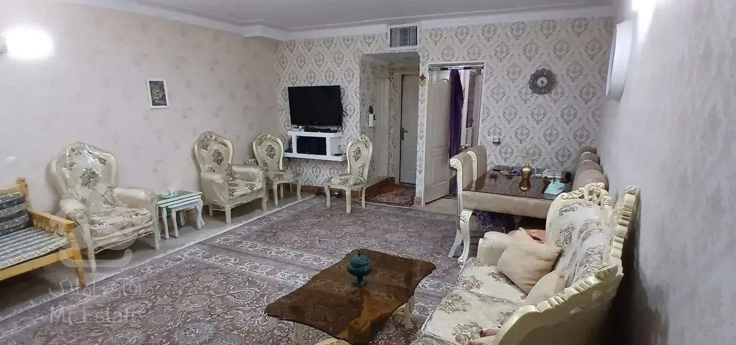 واحد ۶۵ متری فول بازسازی،۲ پارکینگ،۲ خواب،بدون نقص