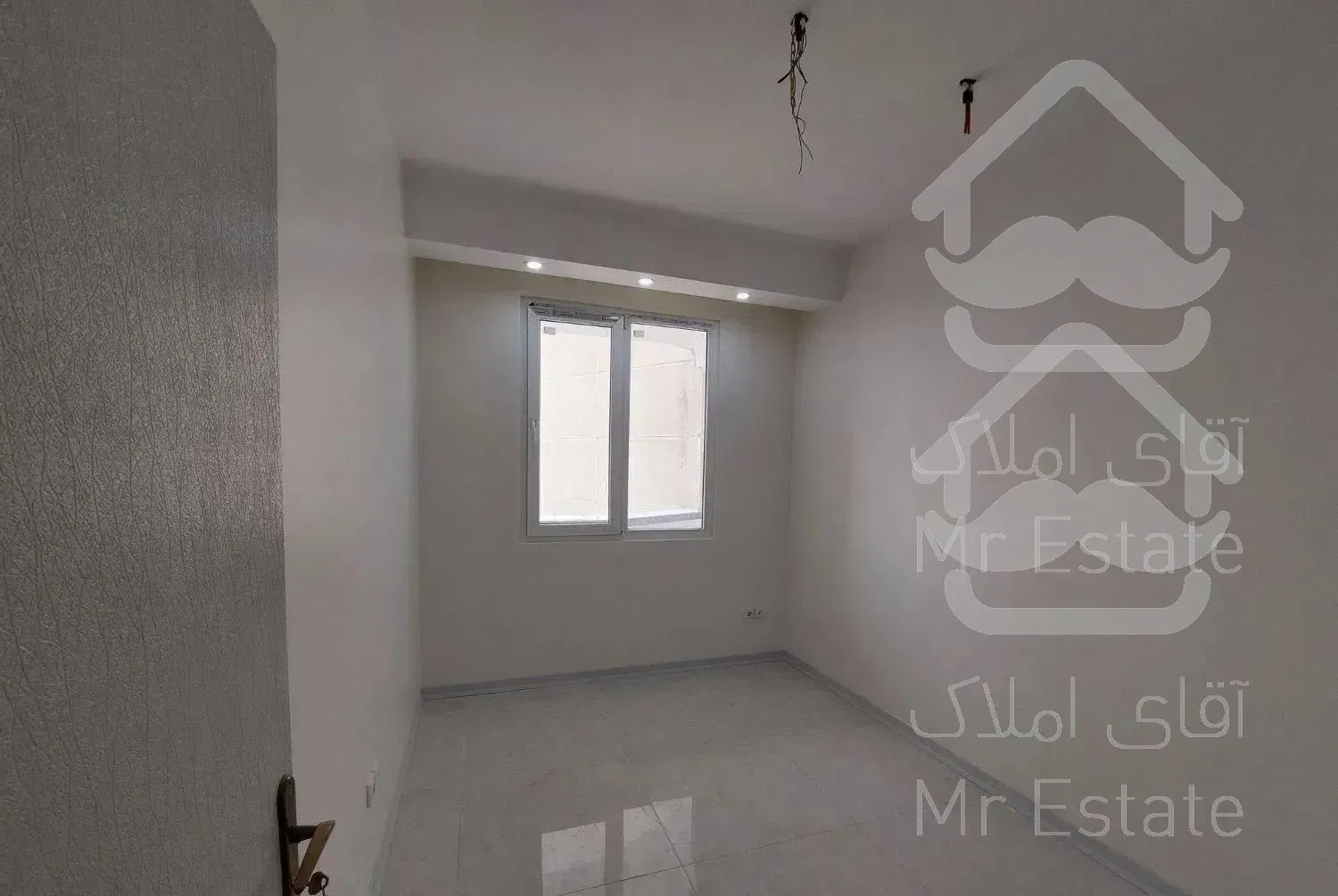 کلیدنخورده ۱۳۷متر۳خواب جنوبی مرواریدشهر