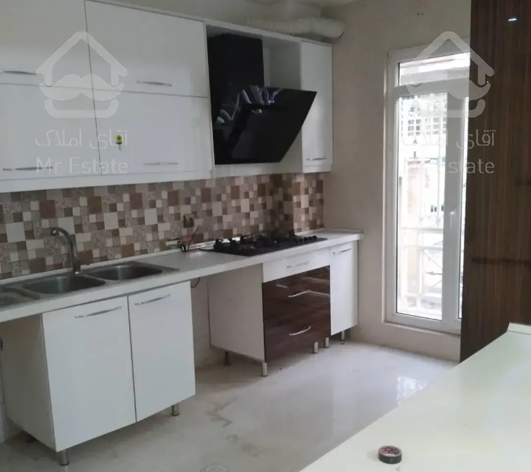 آپارتمان فول امکانات بازسازی کامل شیک و تمیز