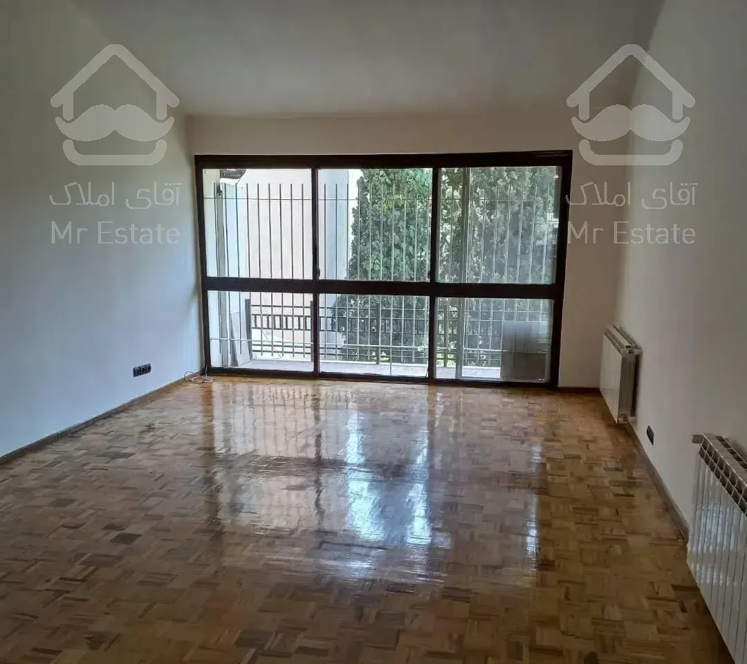 130 متر* نوسازی کامل* تراس بزرگ