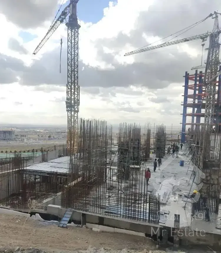 فروش واحد ۶۷ متری.دریاچه چیتگر.اقساطی.اتحادیه